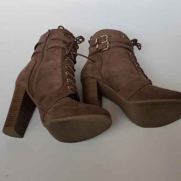 Square Toe Boots Short Heel Size 9 Wild Diva - Picture 6 of 9